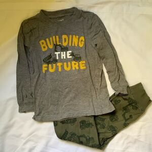 Carter’s 4t construction theme set - long sleeve tshirt and sweatpants